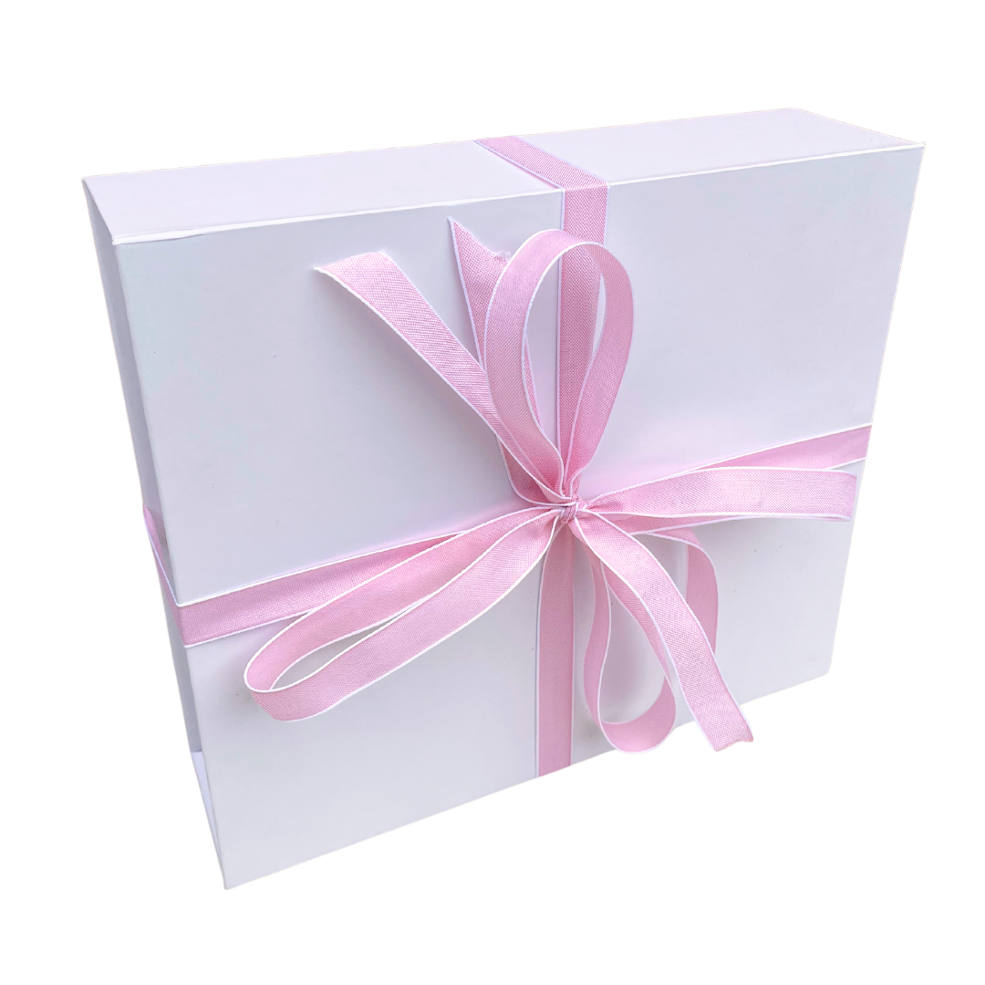 Pink Bliss Gift Box - 1.25kg